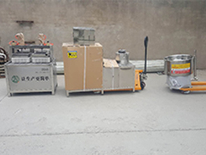 新密客戶豆腐皮機發貨